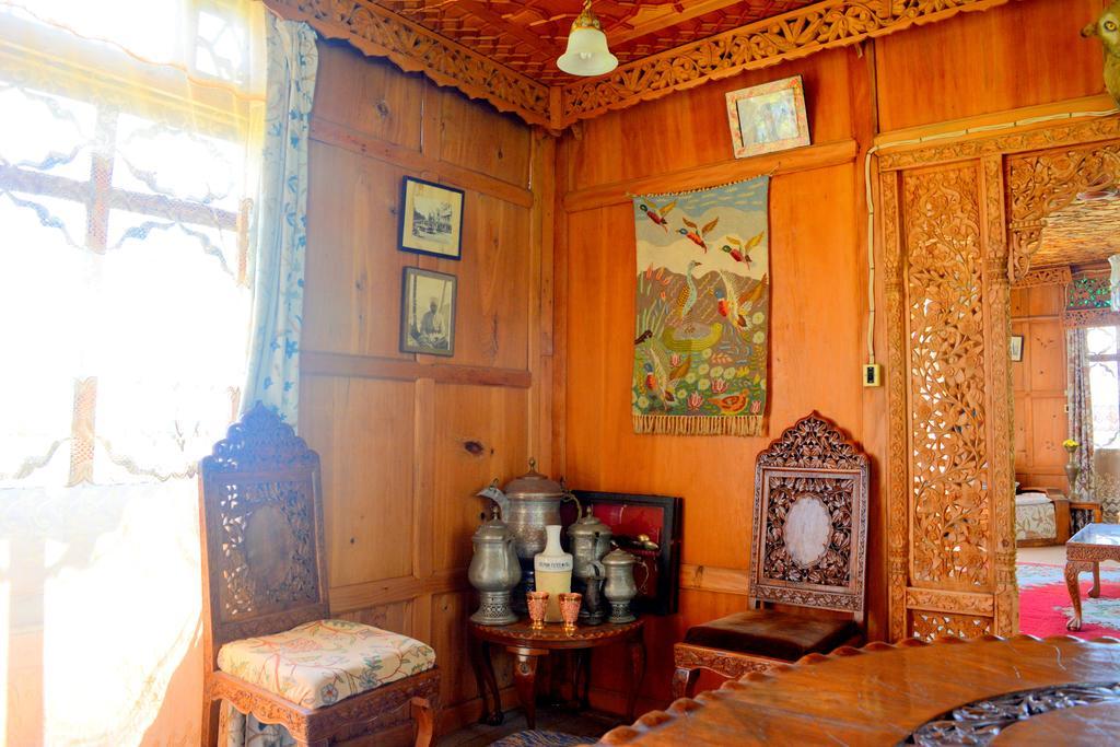 Kings Houseboats Hotel Srinagar  Luaran gambar