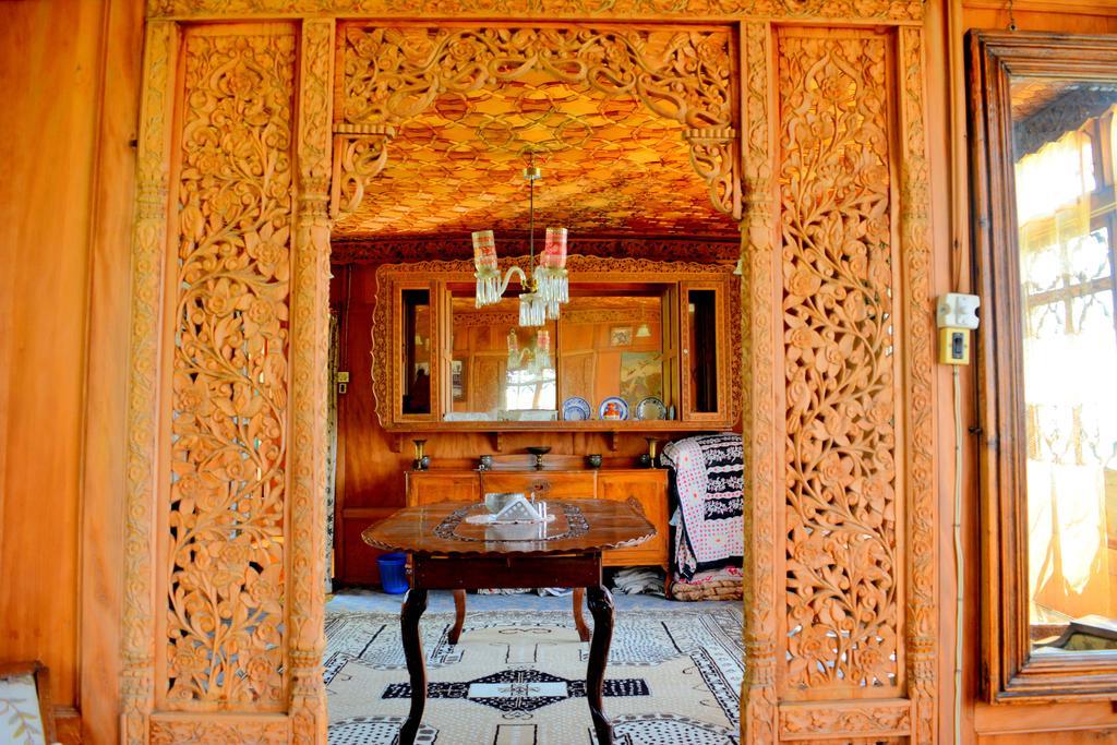 Kings Houseboats Hotel Srinagar  Luaran gambar