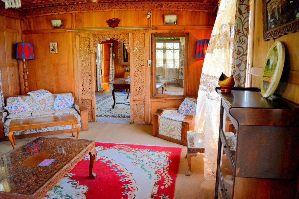 Kings Houseboats Hotel Srinagar  Luaran gambar