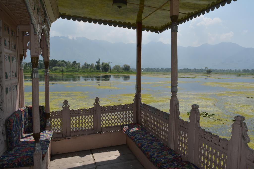 Kings Houseboats Hotel Srinagar  Luaran gambar